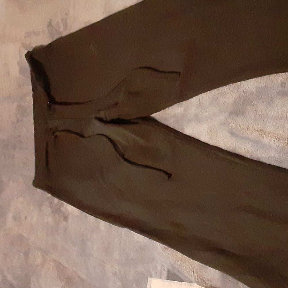 Adidas capri style leggings